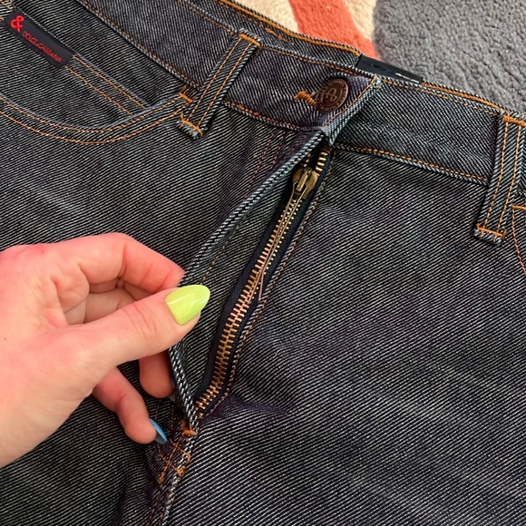 Retro Dolce & Gabanna Denim Skirt - Authentic - Picture 3 of 3